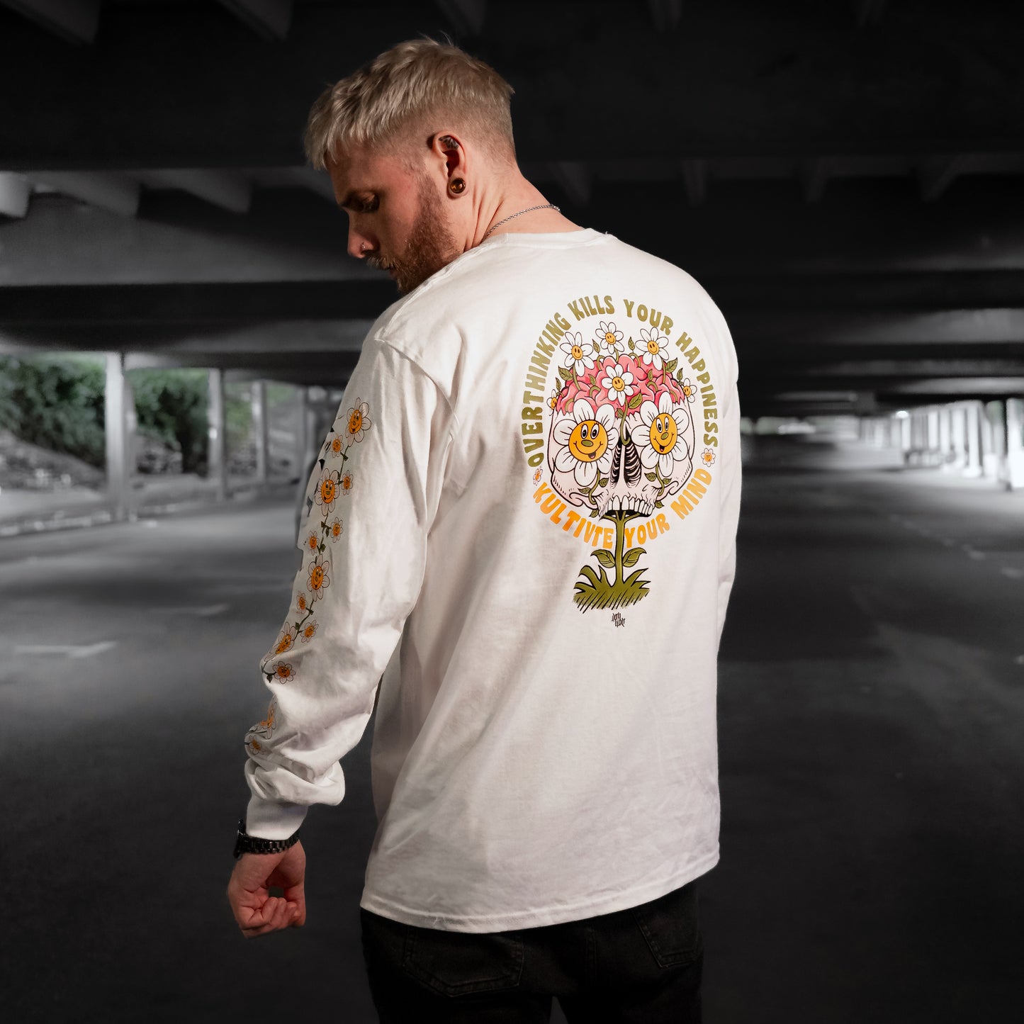 'KULTIVATE YOUR MIND' LONGSLEEVE - WHITE
